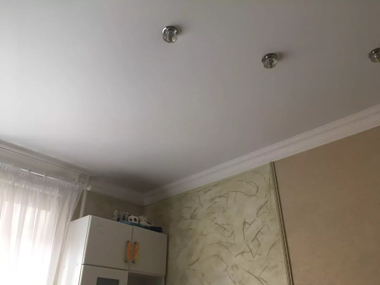 Матовый натяжной потолок в квартиру — Брянск, Красноармейская, 62/1, фото 3